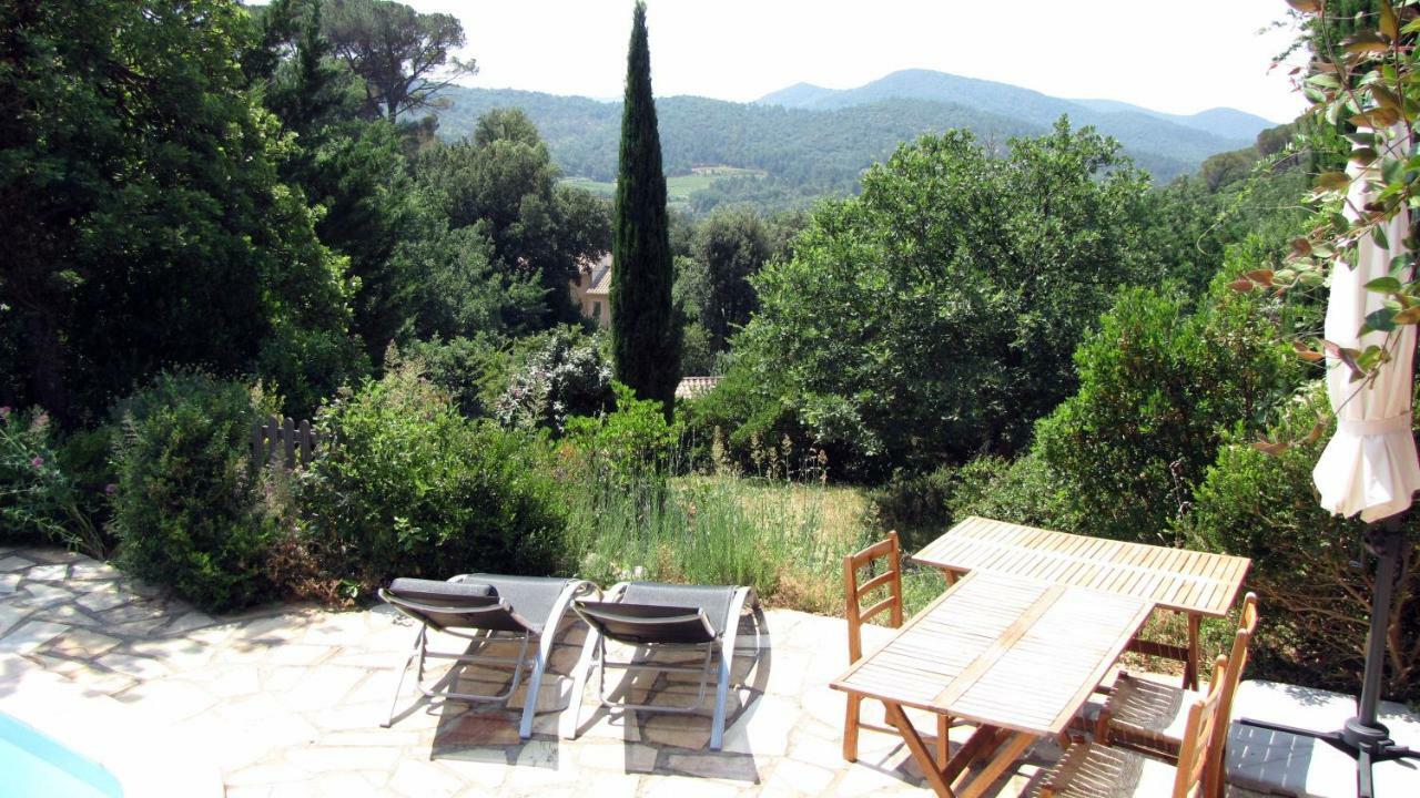 Appartement En Pleine Nature Avec Piscine Chauffee Collobrières 외부 사진