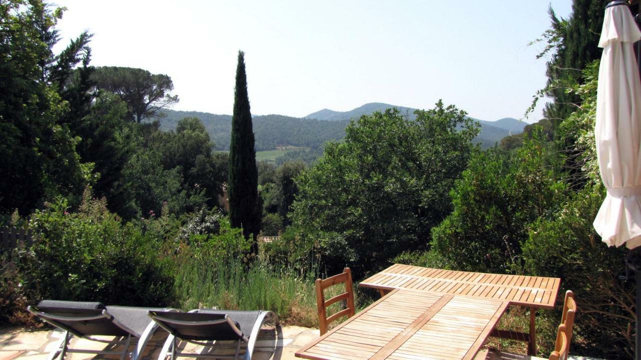 Appartement En Pleine Nature Avec Piscine Chauffee Collobrières 외부 사진